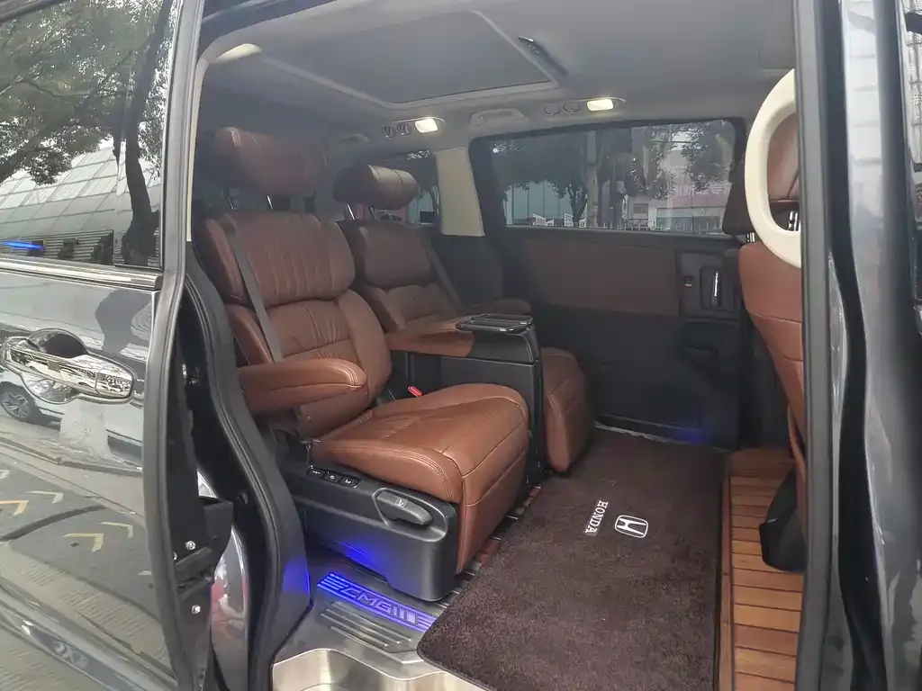 Honda Odyssey 2022 из CN, фото 3