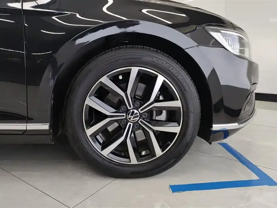 Volkswagen Magotan 2021 из CN, фото 2