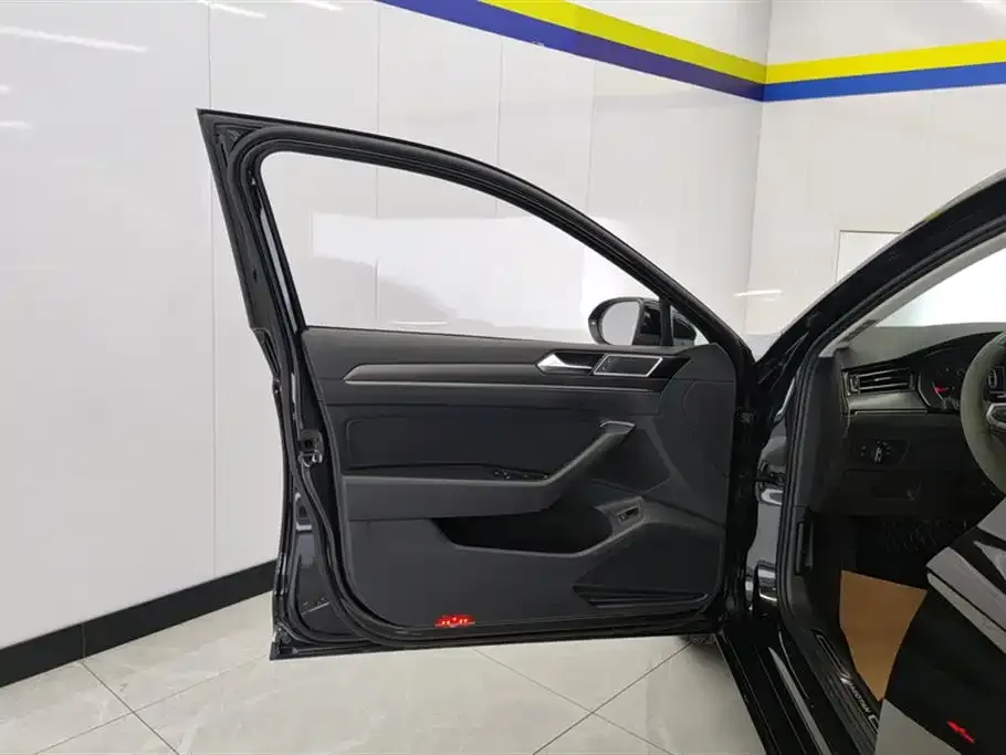 Volkswagen Magotan 2021 из CN, фото 4