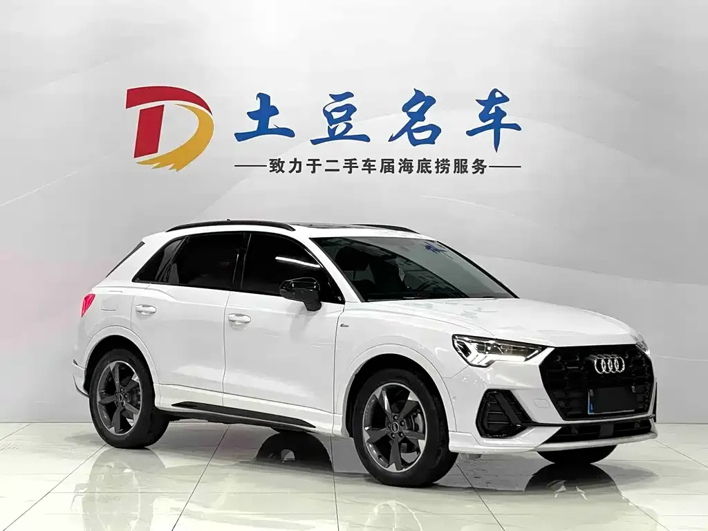 Audi Q3 — фото 5