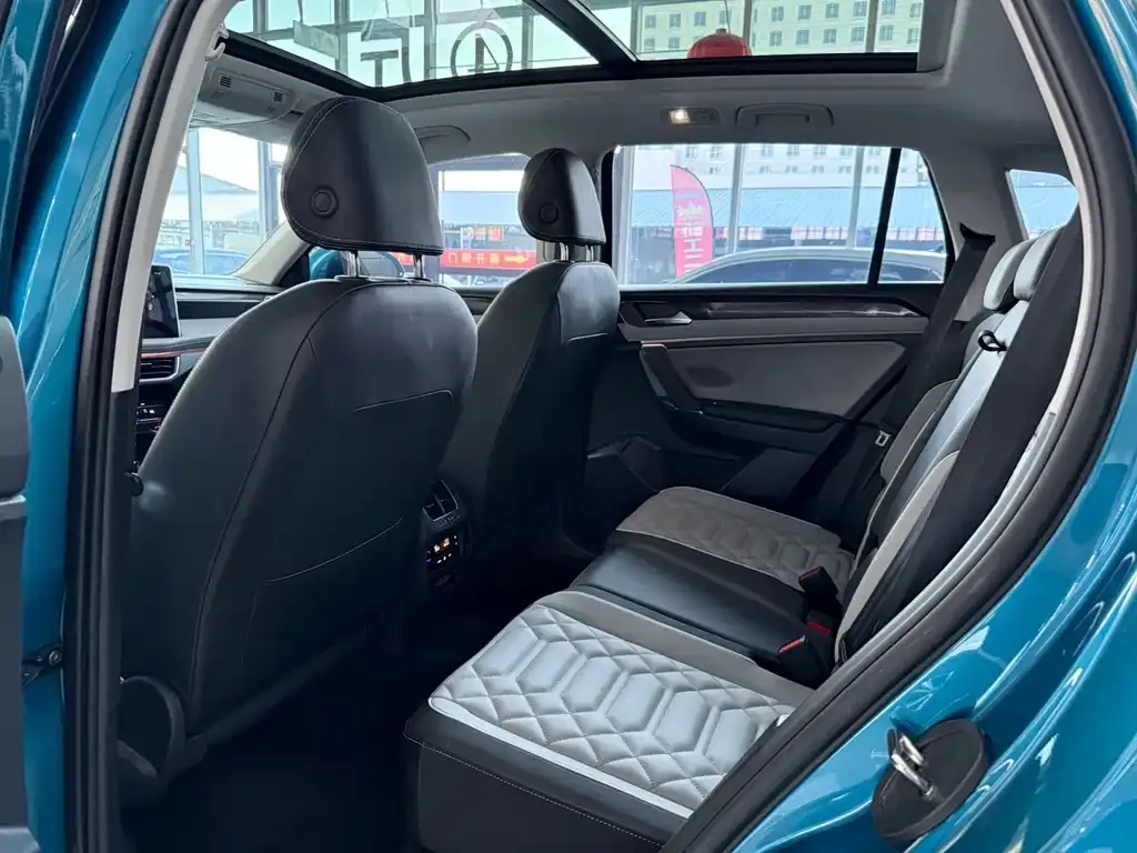 Volkswagen Tayron 2022 из CN, фото 4