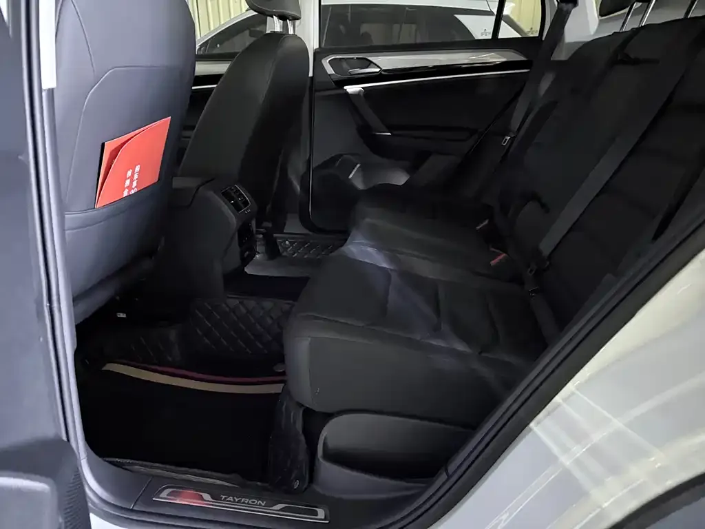 Volkswagen Tayron 2022 из CN, фото 9