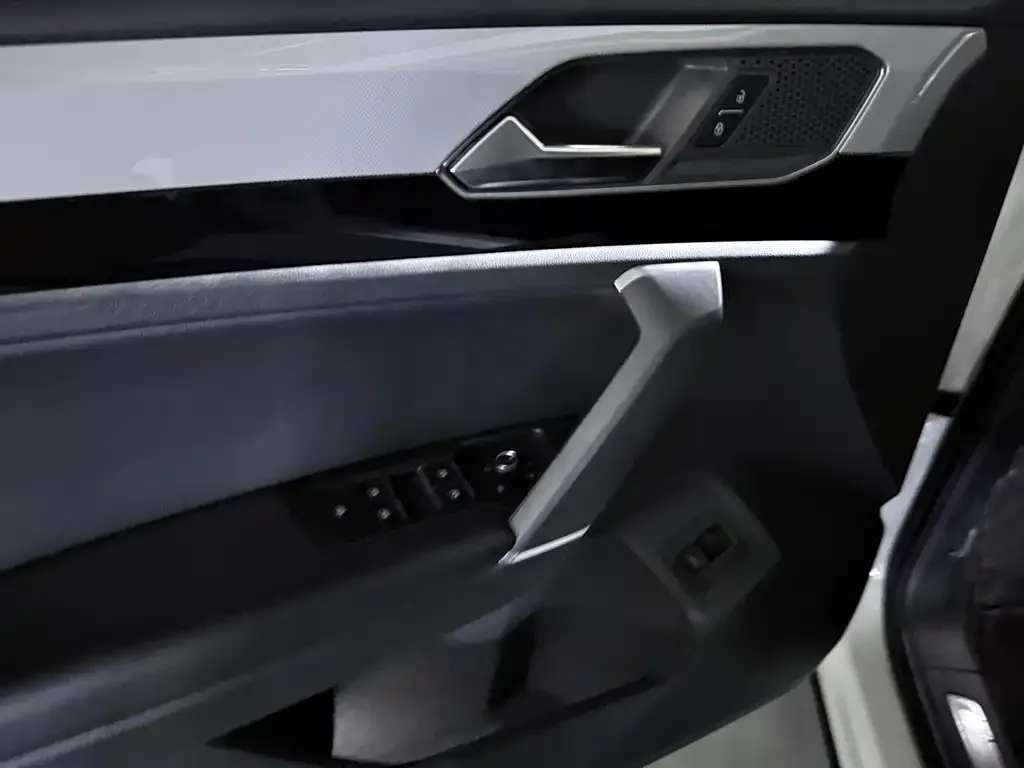 Volkswagen Tayron 2022 из CN, фото 10