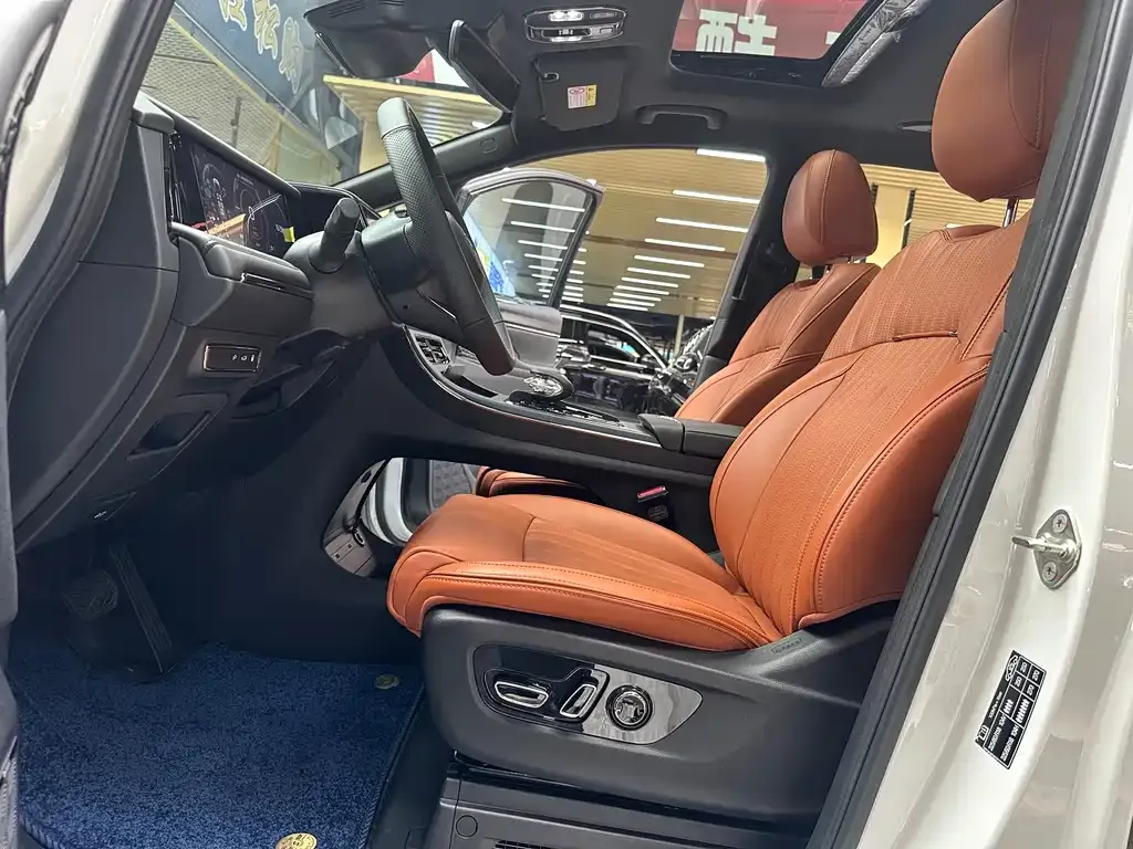 GAC Motor Trumpchi E9 — фото 9