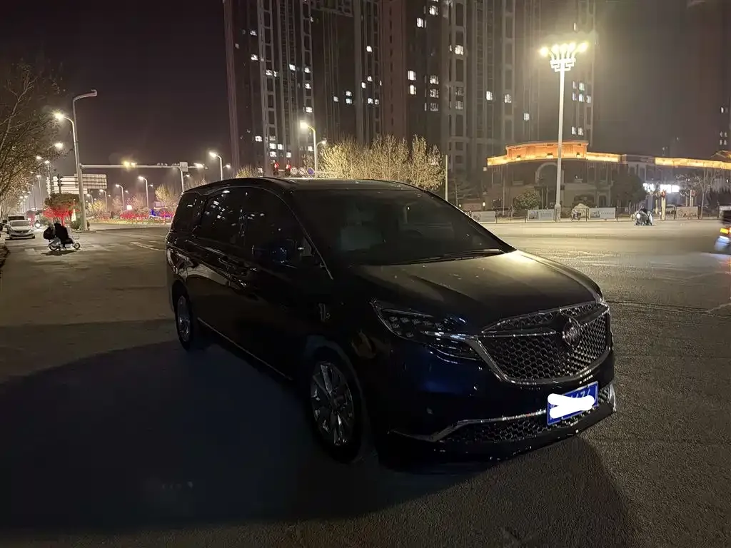 Buick GL8 2023 из CN, фото 4