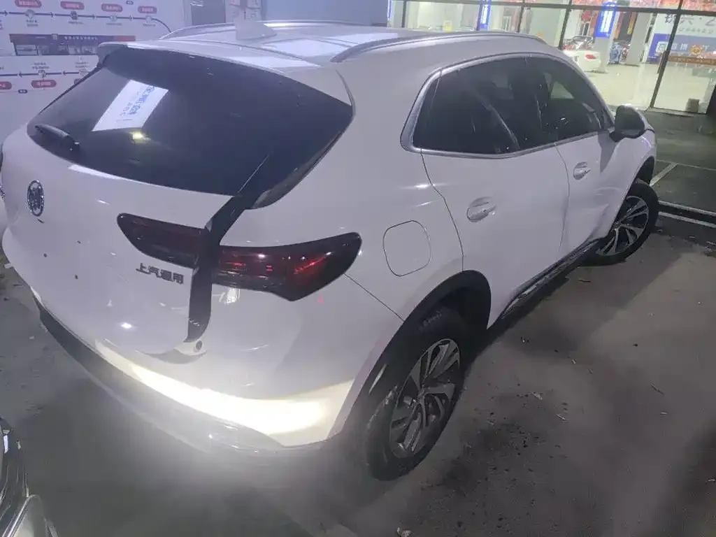 Buick Envision S — фото 3
