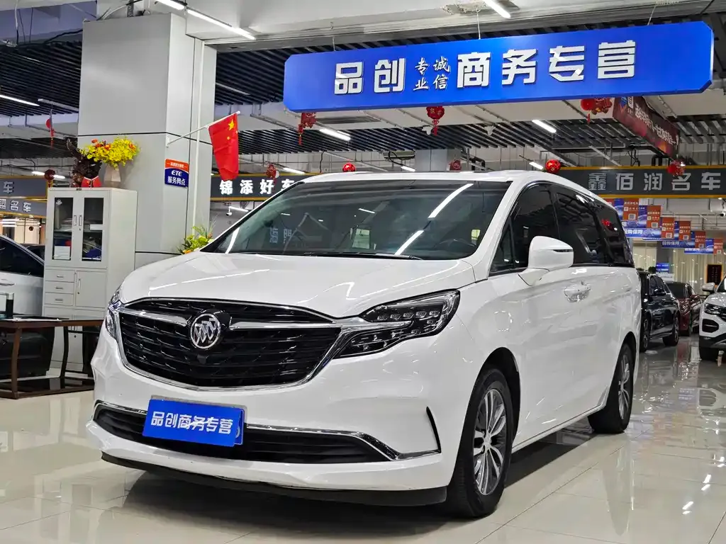 Buick GL8 2021 из CN, фото 1