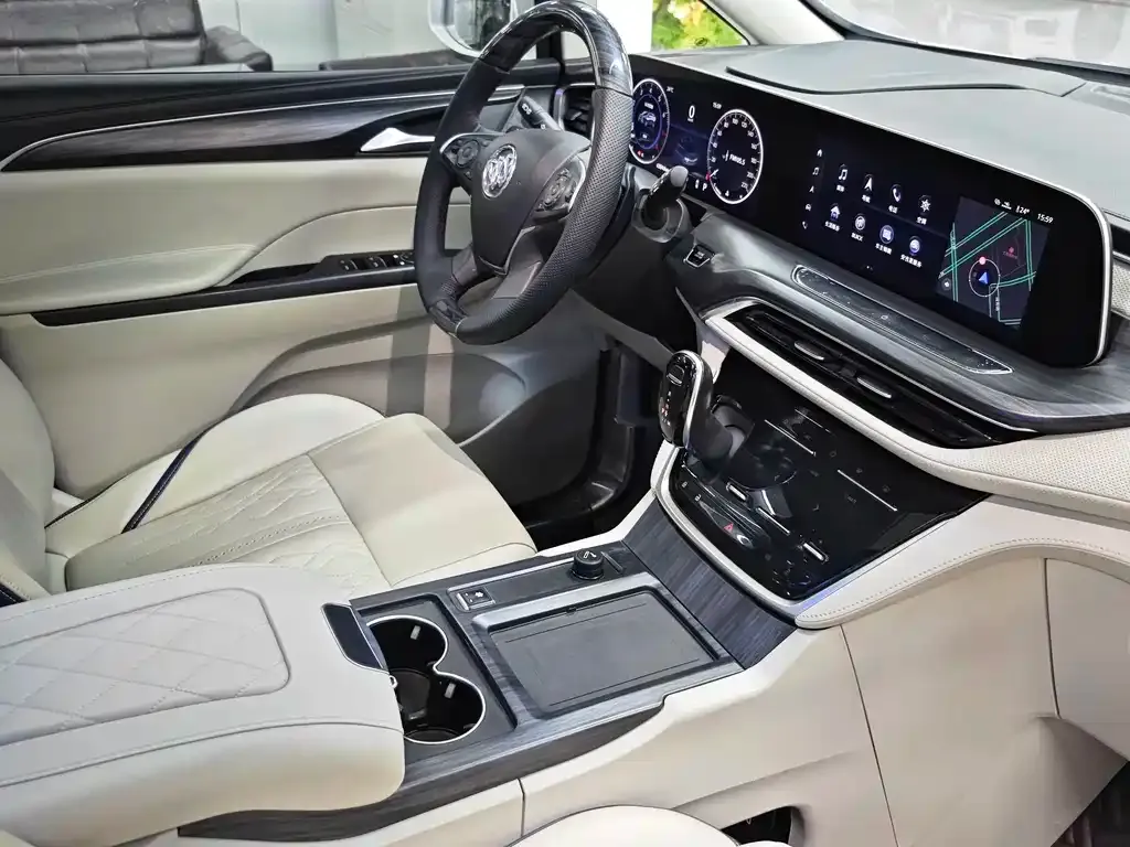 Buick GL8 2021 из CN, фото 8