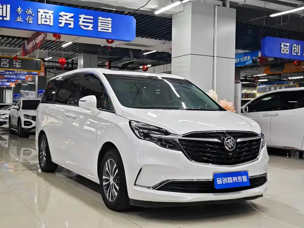 Buick GL8 2021 из CN, фото 6
