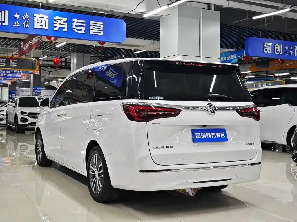 Buick GL8 2021 из CN, фото 4