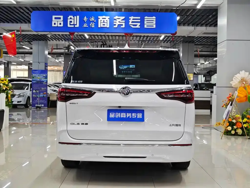 Buick GL8 2021 из CN, фото 5