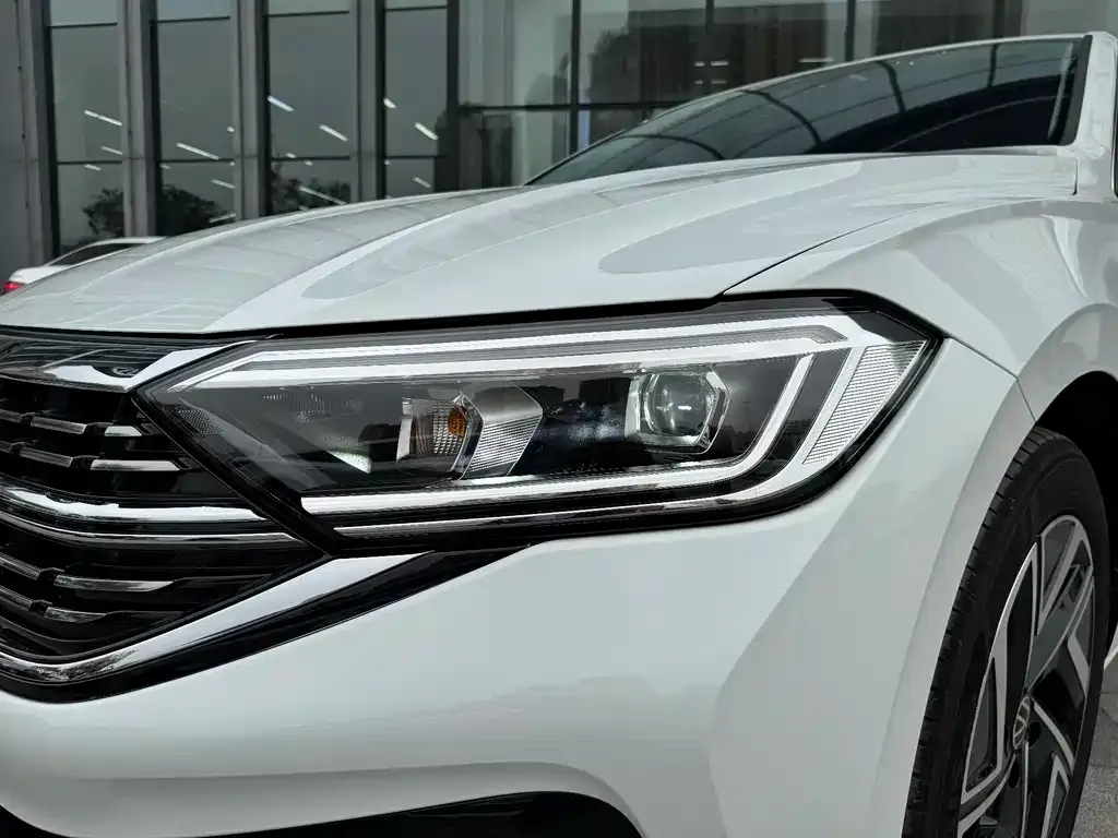 Volkswagen Sagitar 2024 из CN, фото 2