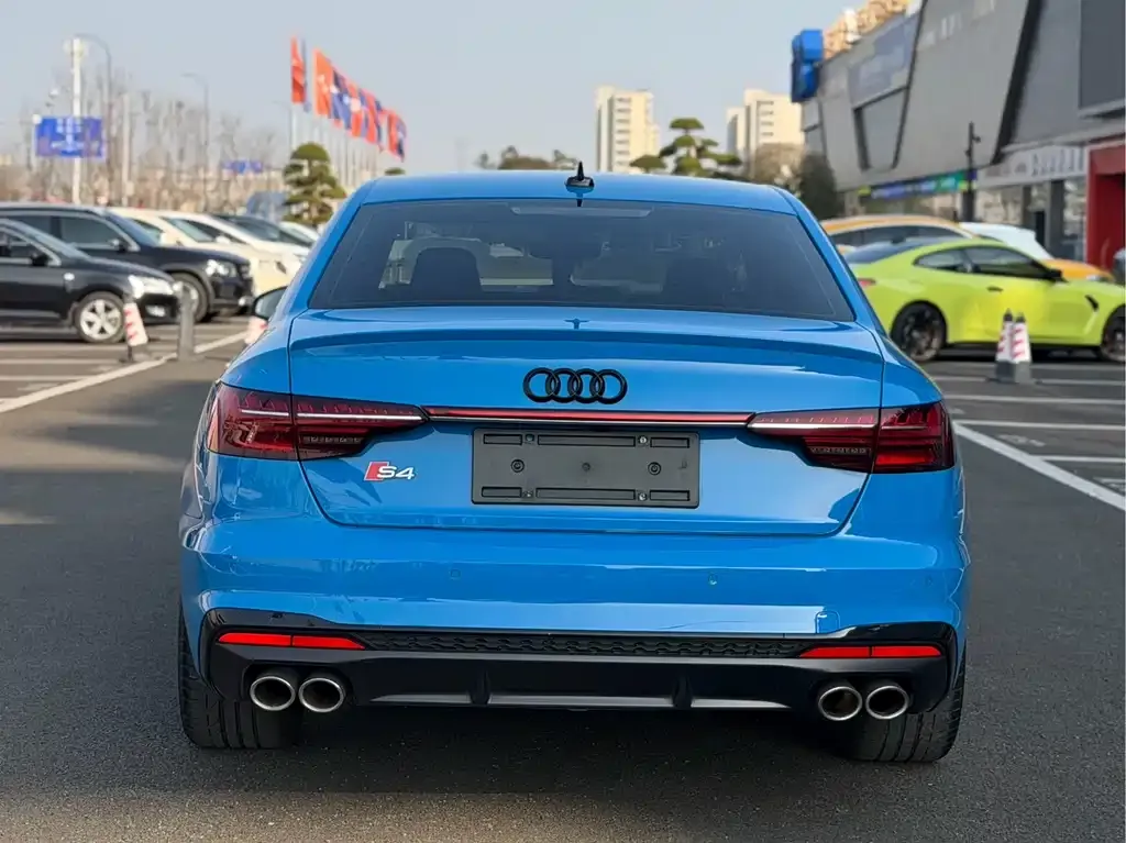 Audi S4 2021 из CN, фото 6