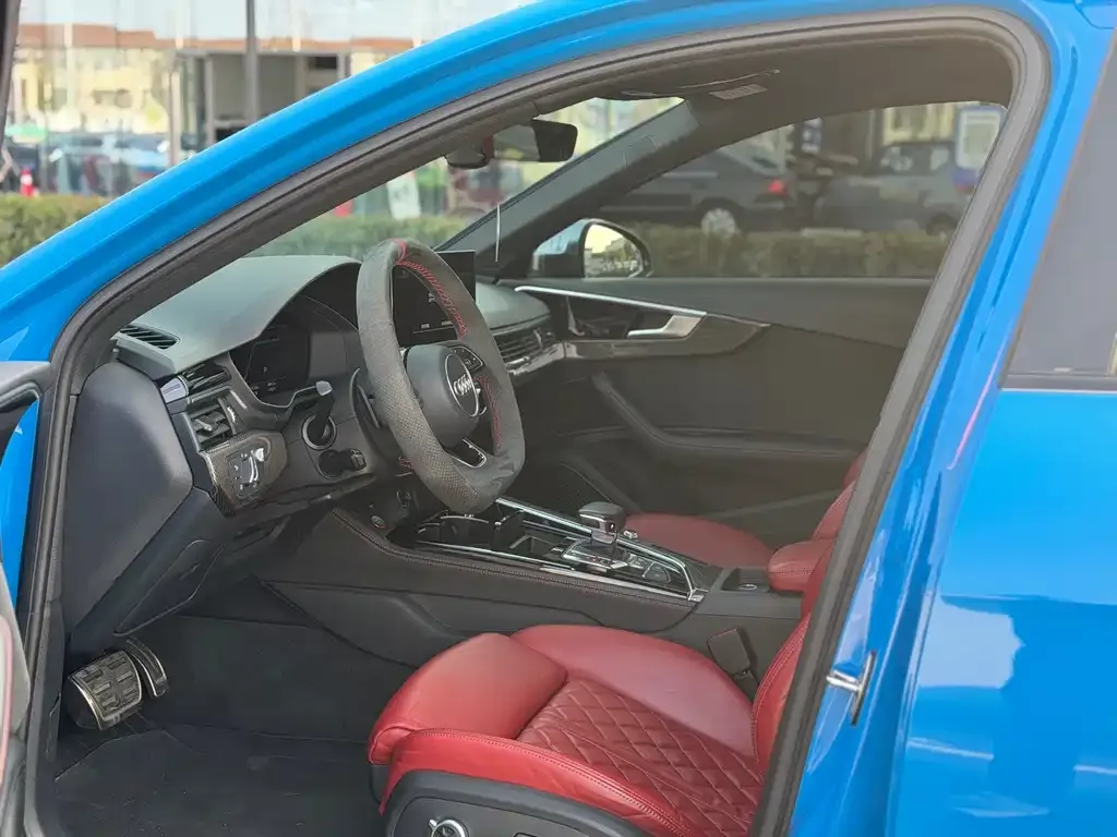 Audi S4 2021 из CN, фото 4