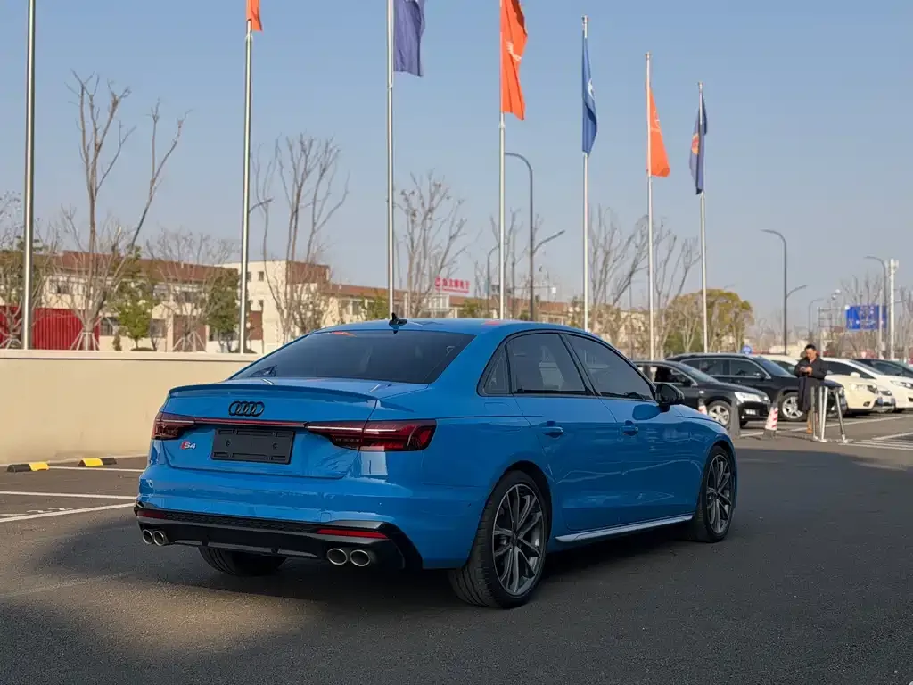 Audi S4 2021 из CN, фото 5