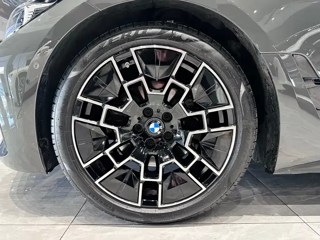 BMW 4 Series 2025 из CN, фото 2