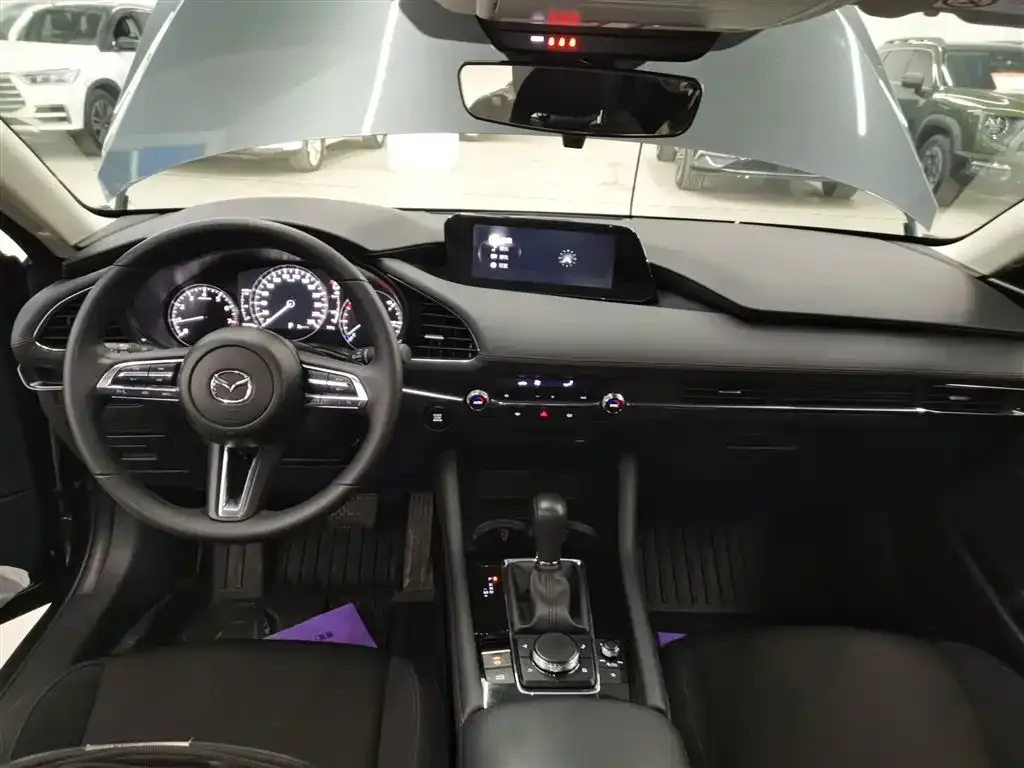 Mazda 3 Axela 2024 из CN, фото 9