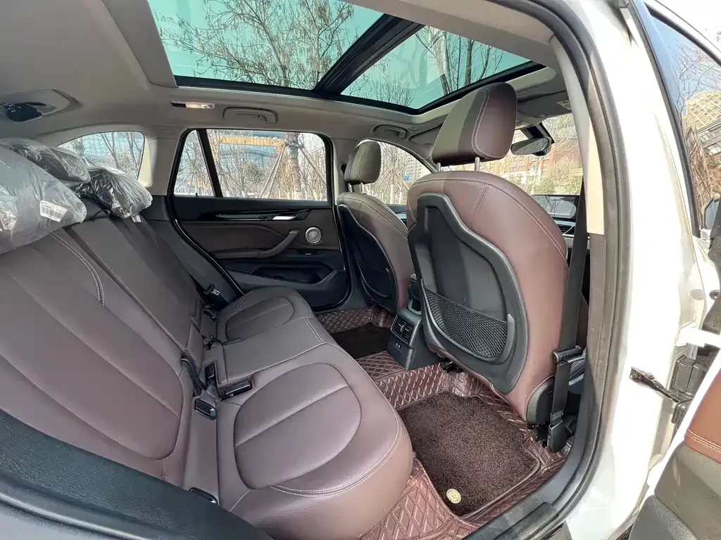 BMW X1 2023 из CN, фото 2