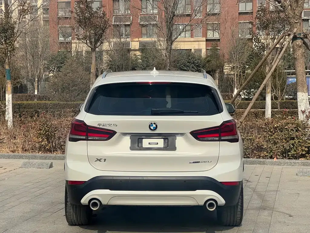 BMW X1 2023 из CN, фото 10