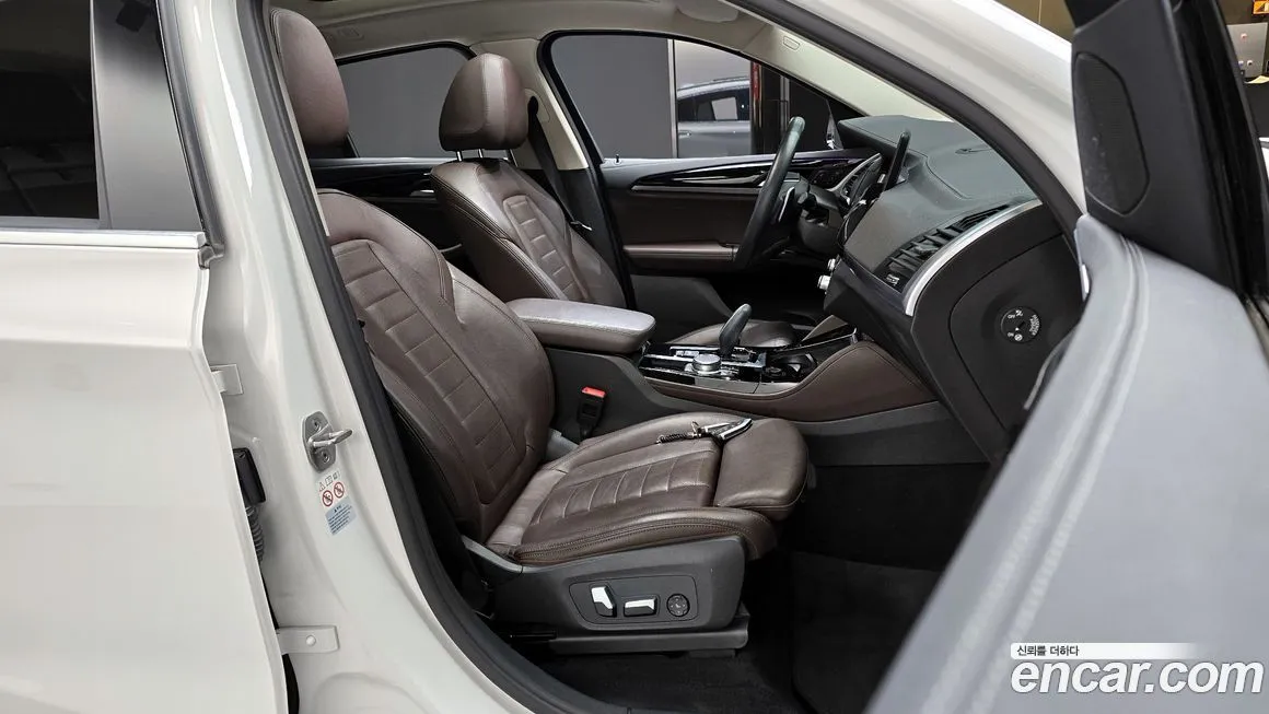 BMW X4 2021 из KR, фото 2