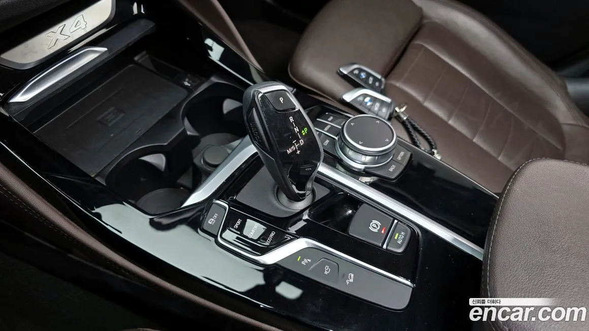 BMW X4 2021 из KR, фото 9