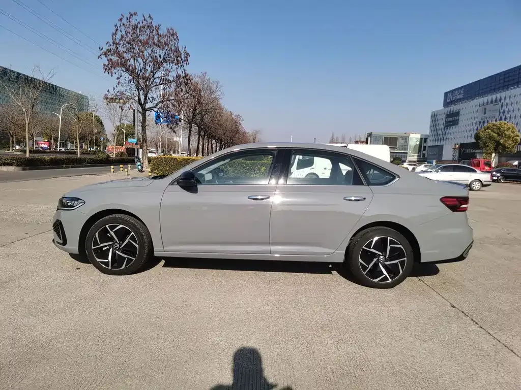Volkswagen Lavida 2023 из CN, фото 3