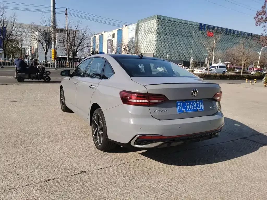 Volkswagen Lavida 2023 из CN, фото 10