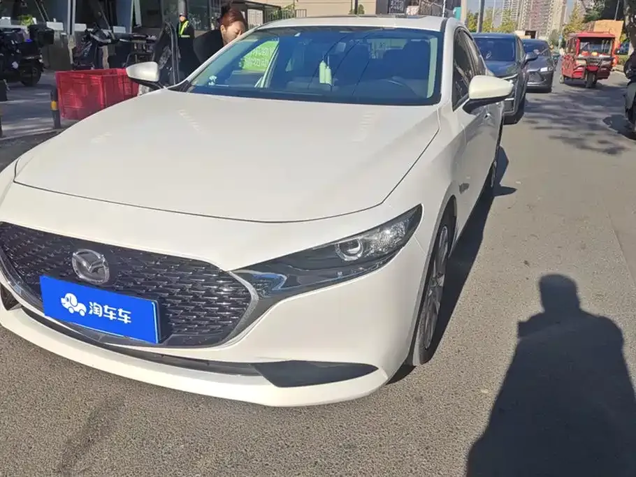 Mazda 3 Axela 2021 из CN, фото 1