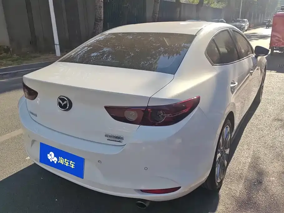 Mazda 3 Axela 2021 из CN, фото 3