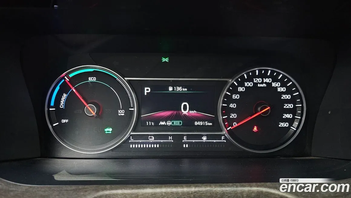 Kia Sorento — фото 7