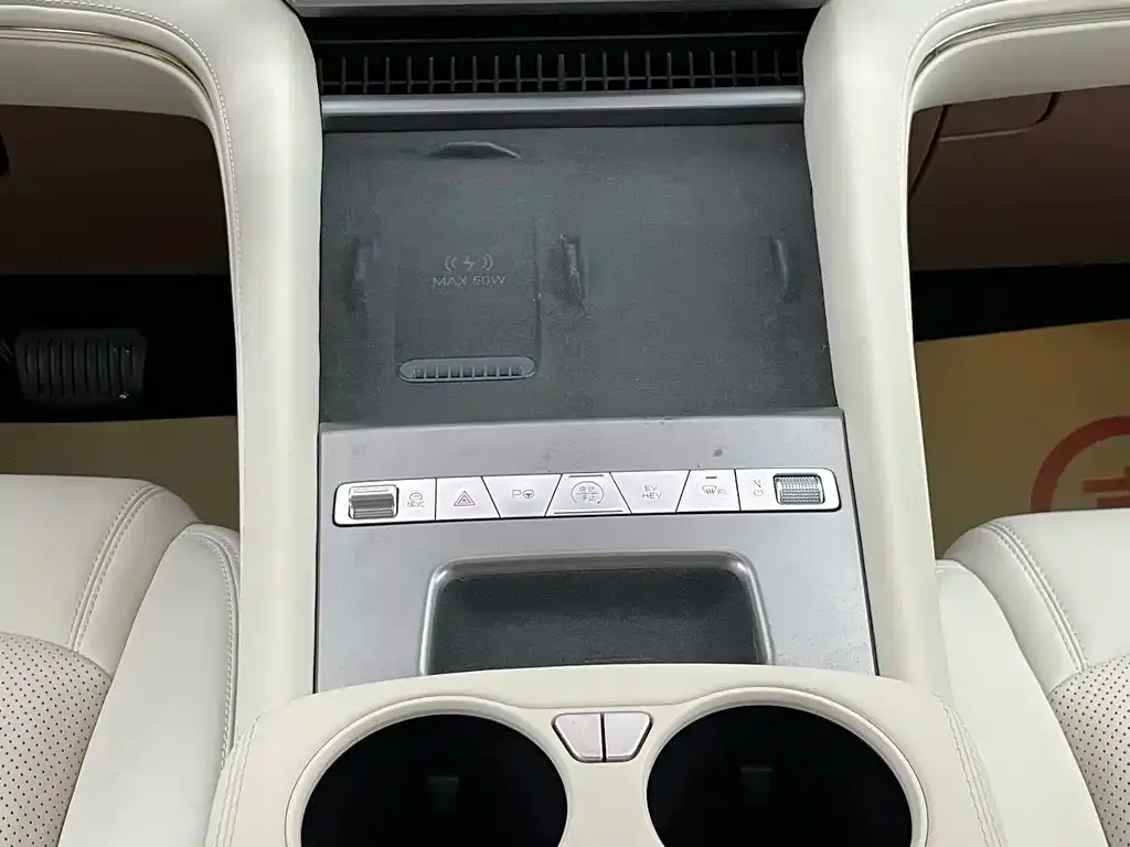 BYD Xia 2025 из CN, фото 2