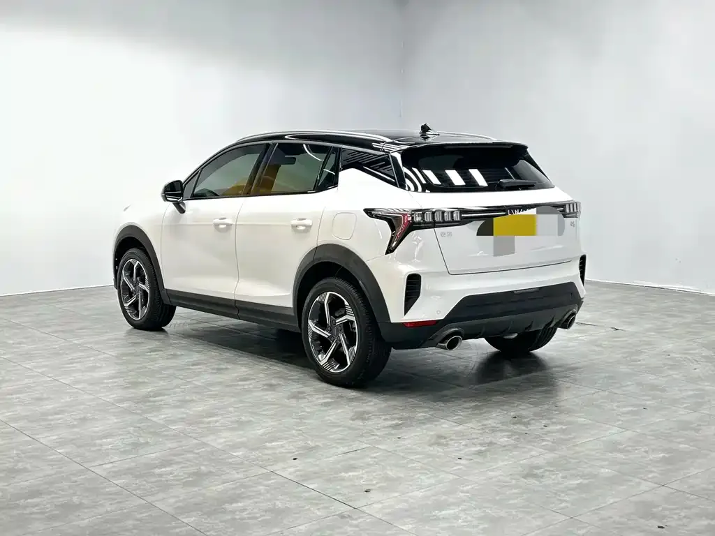 Lynk & Co 06 2022 из CN, фото 9