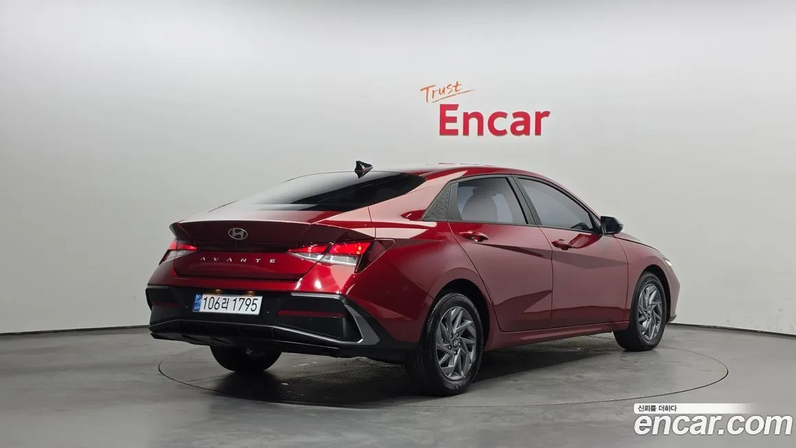 Hyundai AVANTE — фото 2
