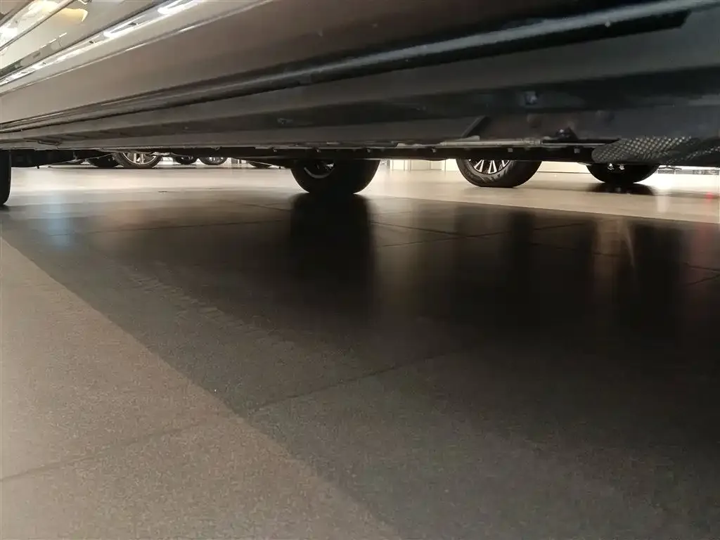 Hongqi HQ9 PHEV 2024 из CN, фото 3