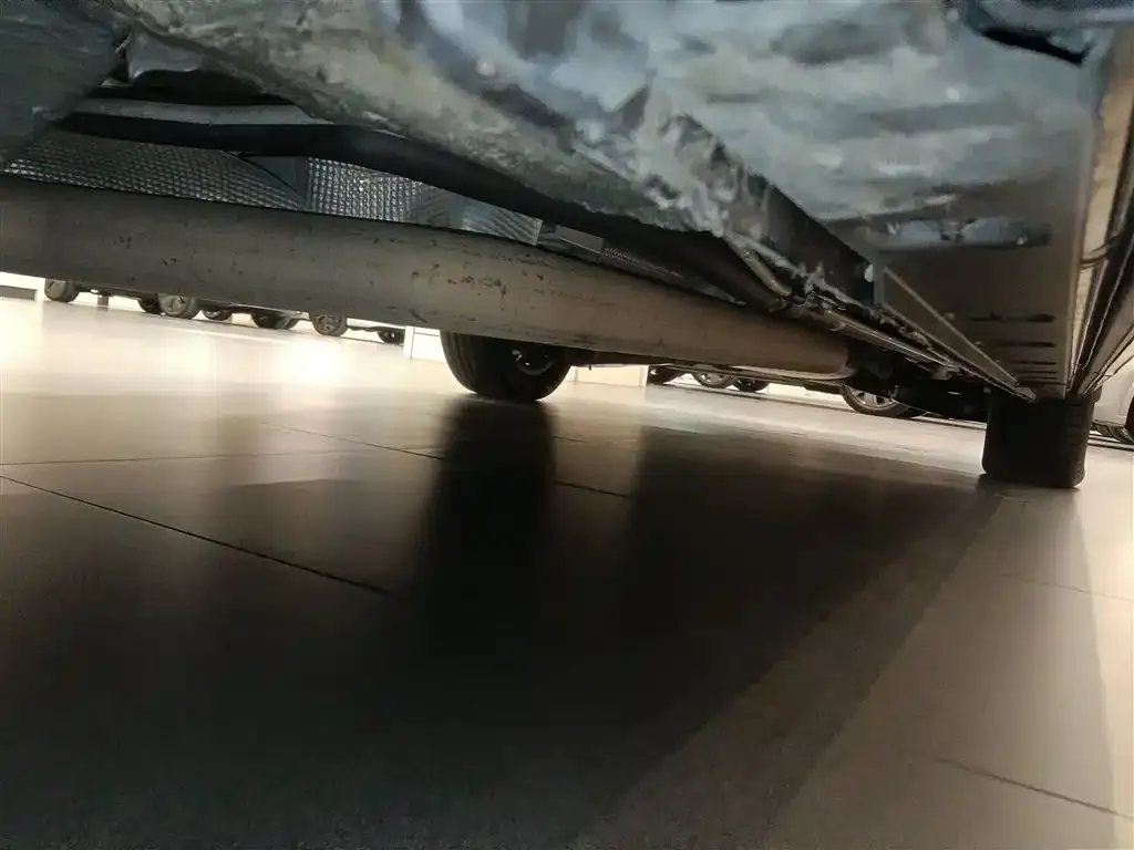 Hongqi HQ9 PHEV 2024 из CN, фото 5