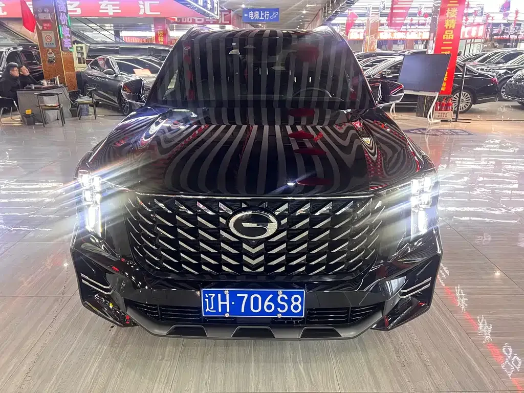 GAC Motor Trumpchi GS8 — фото 1
