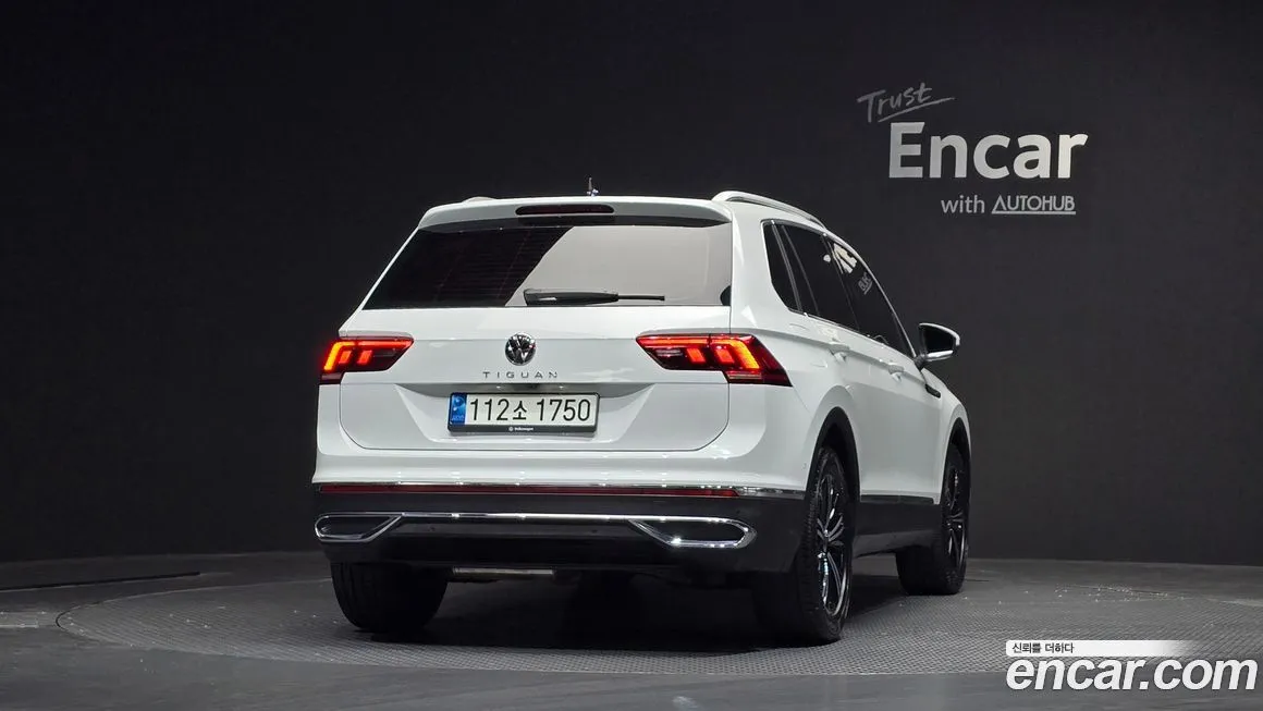 Volkswagen Tiguan — фото 3