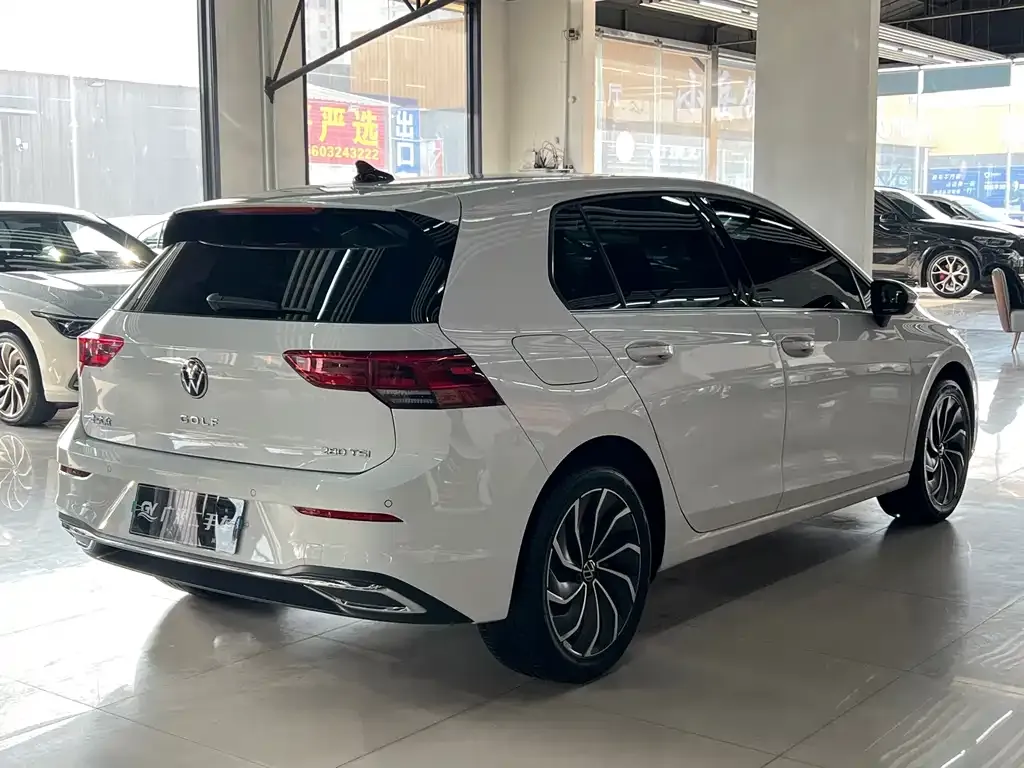 Volkswagen Golf 2021 из CN, фото 6