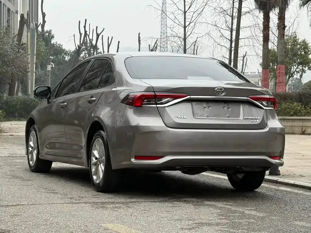 Toyota Corolla 2022 из CN, фото 8