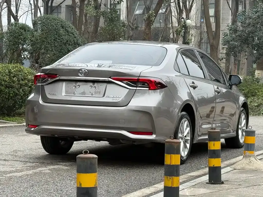 Toyota Corolla 2022 из CN, фото 7
