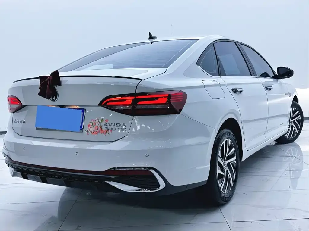 Volkswagen Lavida 2024 из CN, фото 3