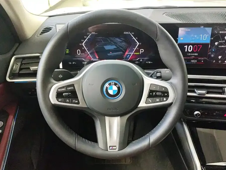 BMW i3 — фото 8