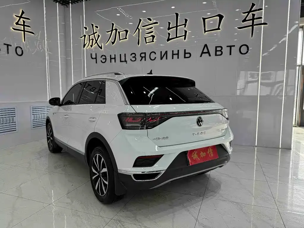 Volkswagen T-Roc 2023 из CN, фото 10