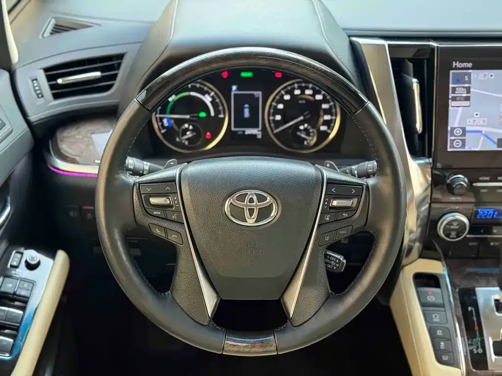 Toyota Alphard 2023 из CN, фото 9