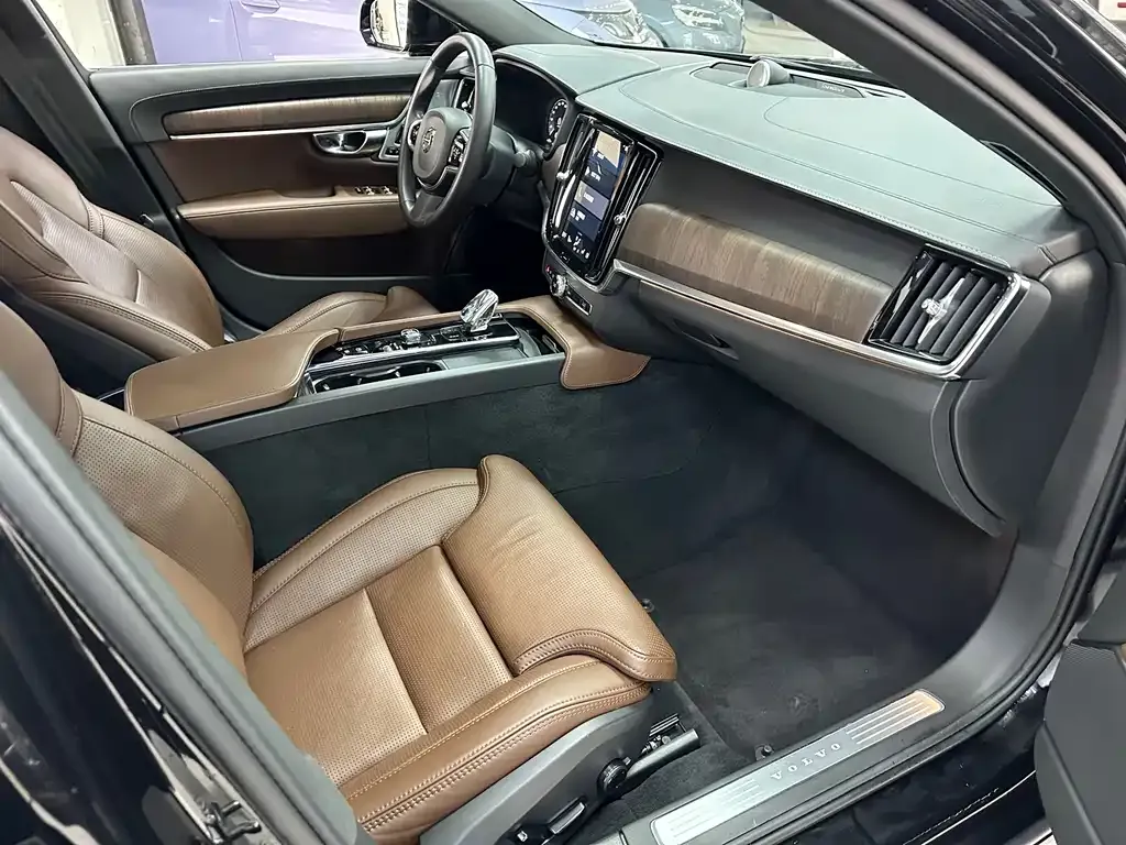Volvo S90 — фото 2