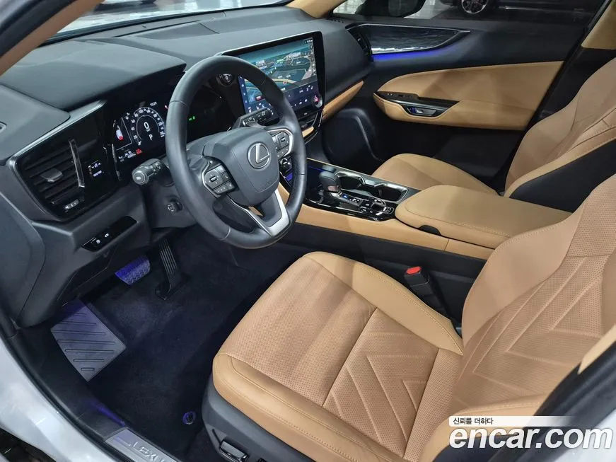 Lexus NX 2025 из KR, фото 2