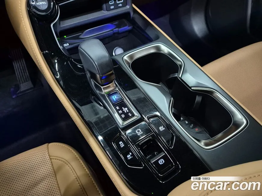 Lexus NX 2025 из KR, фото 4