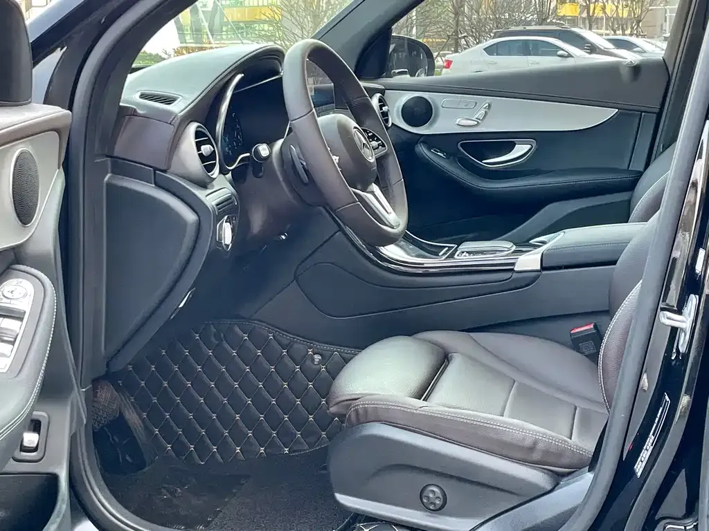 Mercedes-Benz GLC 2022 из CN, фото 5