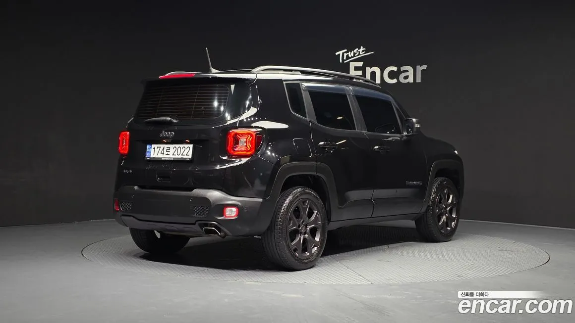 Jeep Renegade 2021 из KR, фото 7