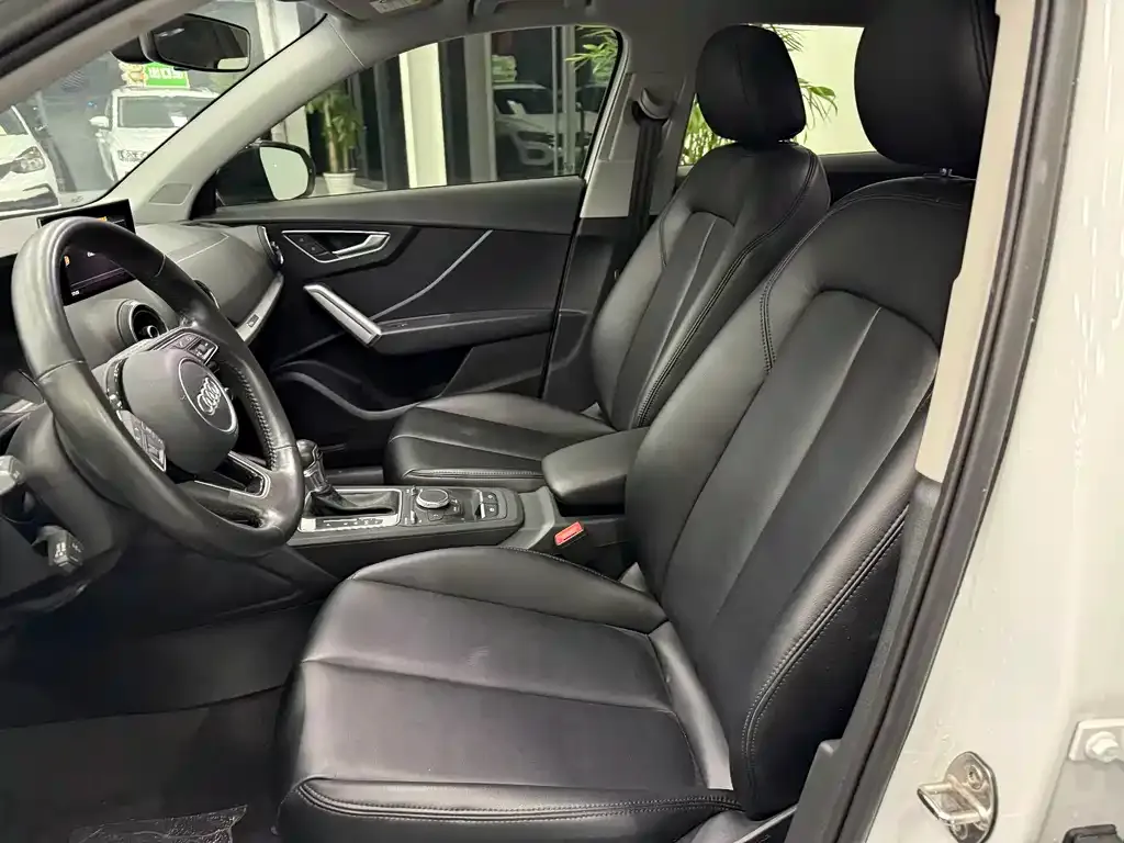 Audi Q2L 2021 из CN, фото 10